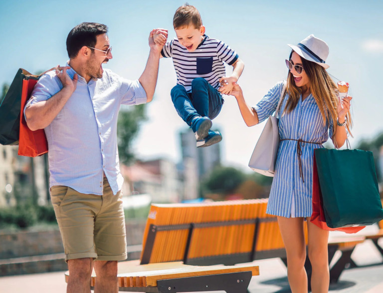 media.Slide-Shopping_ClubFamilyHotel