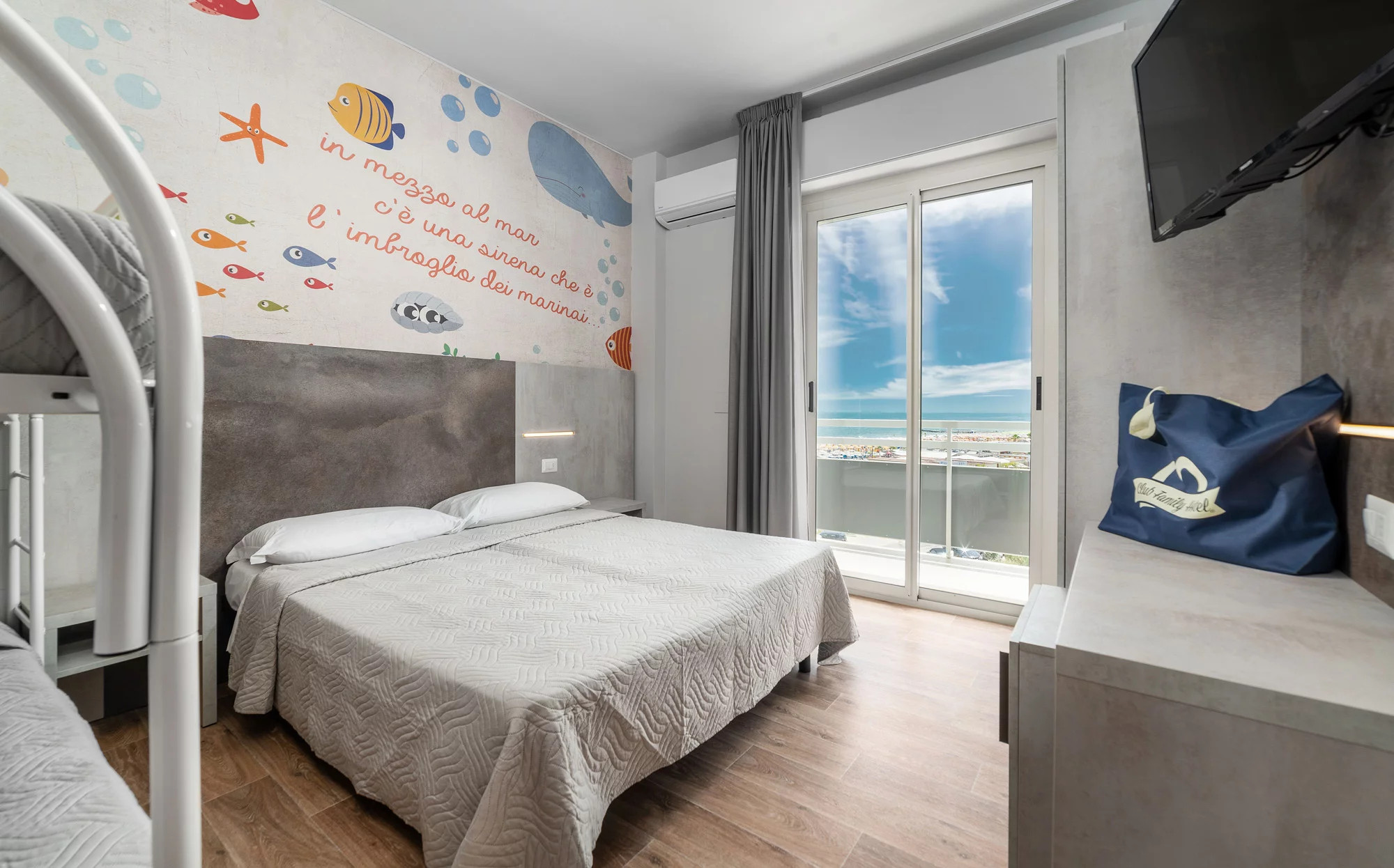 media.Slide_VillageMima_17ClubFamilyHotel