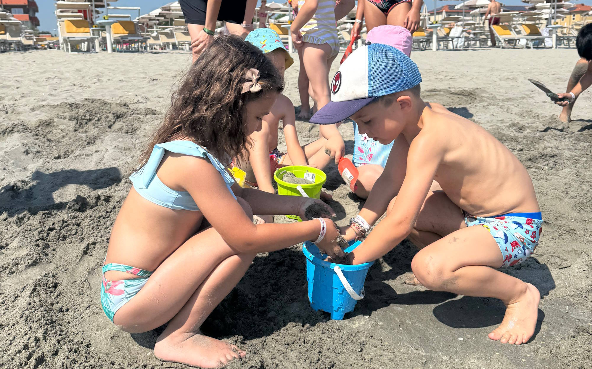 media.slide_animazione_giochi_in_spiaggia_3_cfh_rimini_village