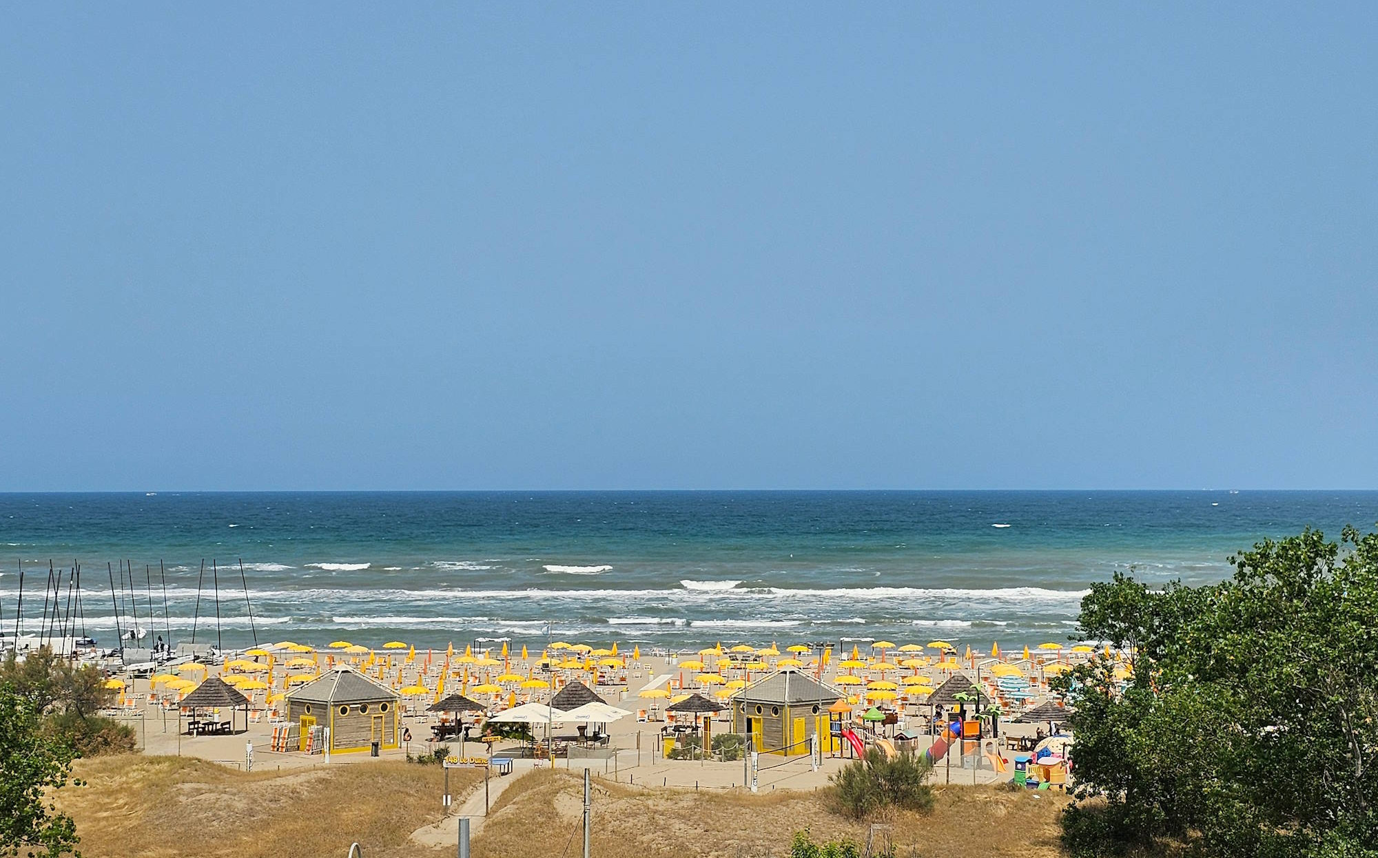 media.Slide_outdoor_cfh_village_riccione