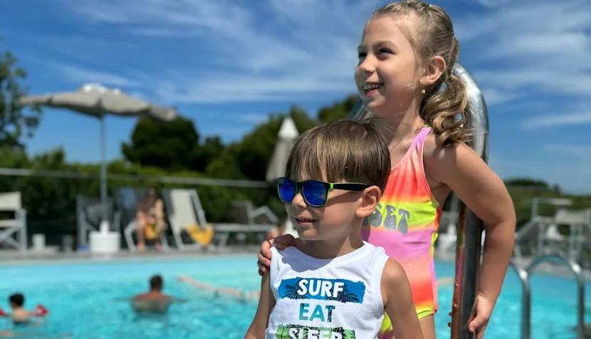 media.CFH_Best_Riccione_piscina_panoramica_anteprima