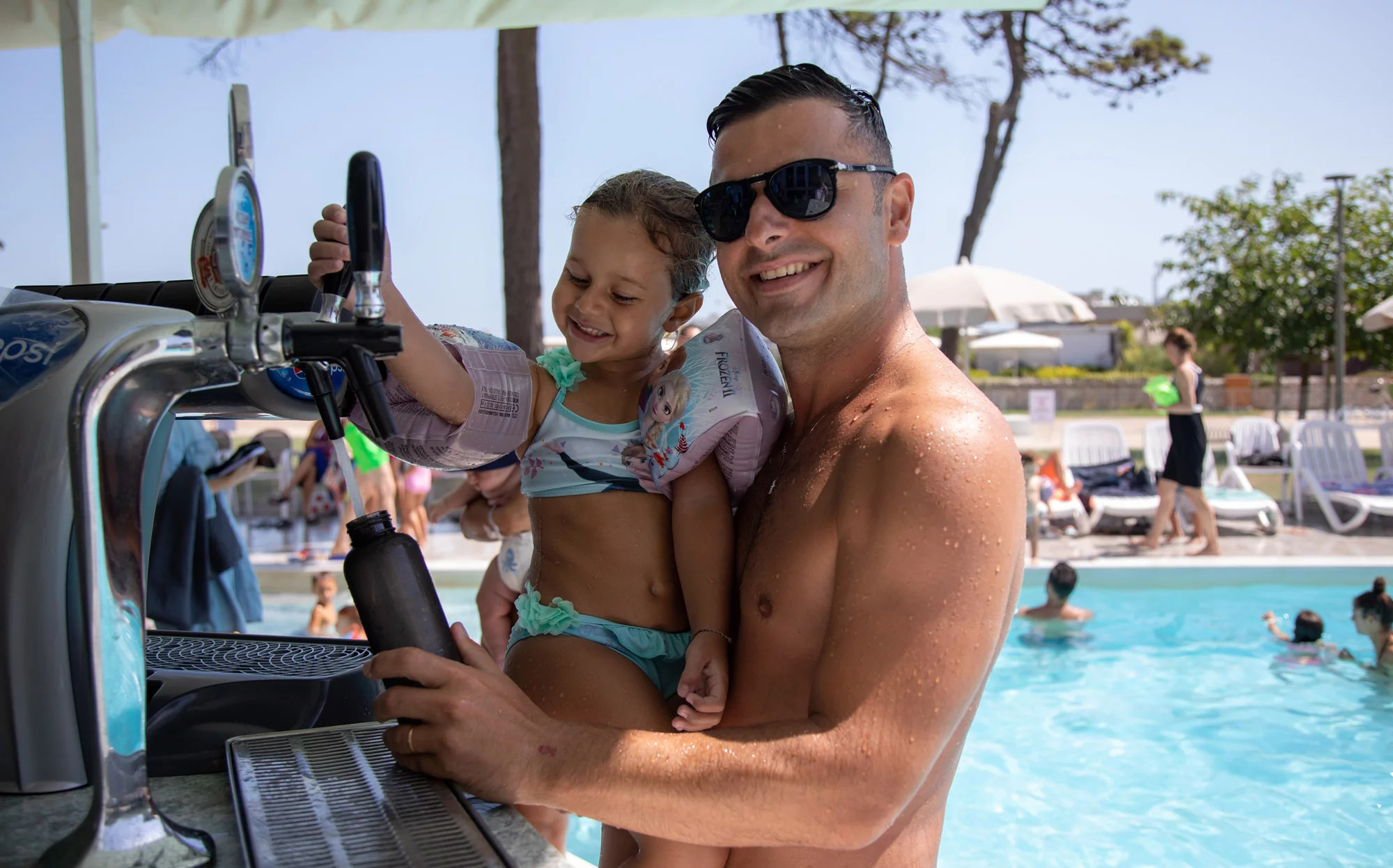 media.Slide-Drinky_2ClubFamilyHotel